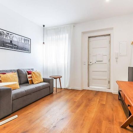 Vita Portucale ! Bright Campo Ourique W/ Terrace Lissabon Exterior foto